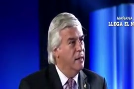 غتصاب رجل لي رجل على xnxx